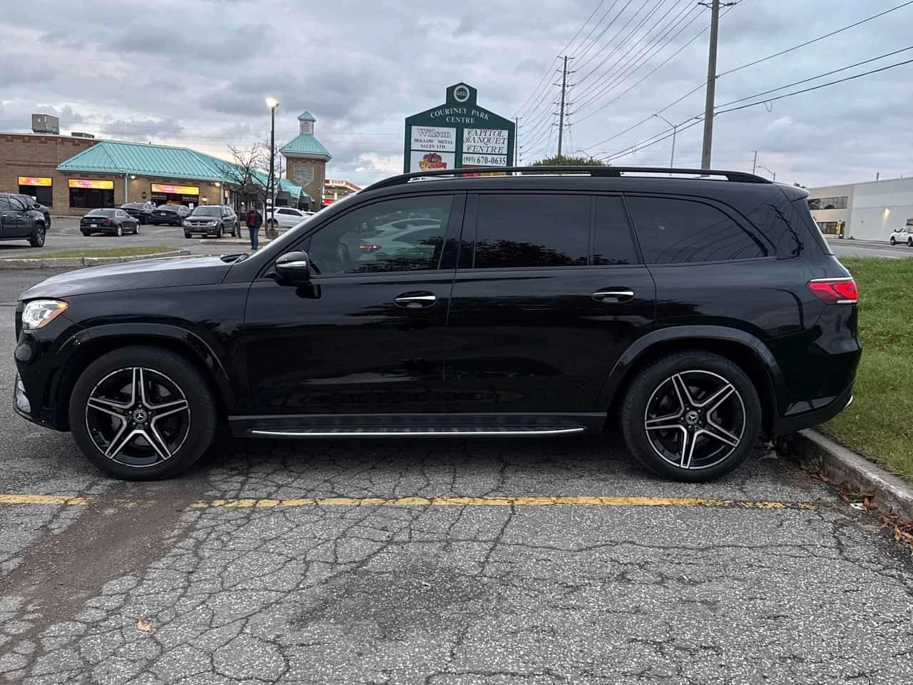 Mercedes-Benz GLS * 580 * CARFAX * ЦЕНА ДО БГ, снимка 2 - Автомобили и джипове - 53873267