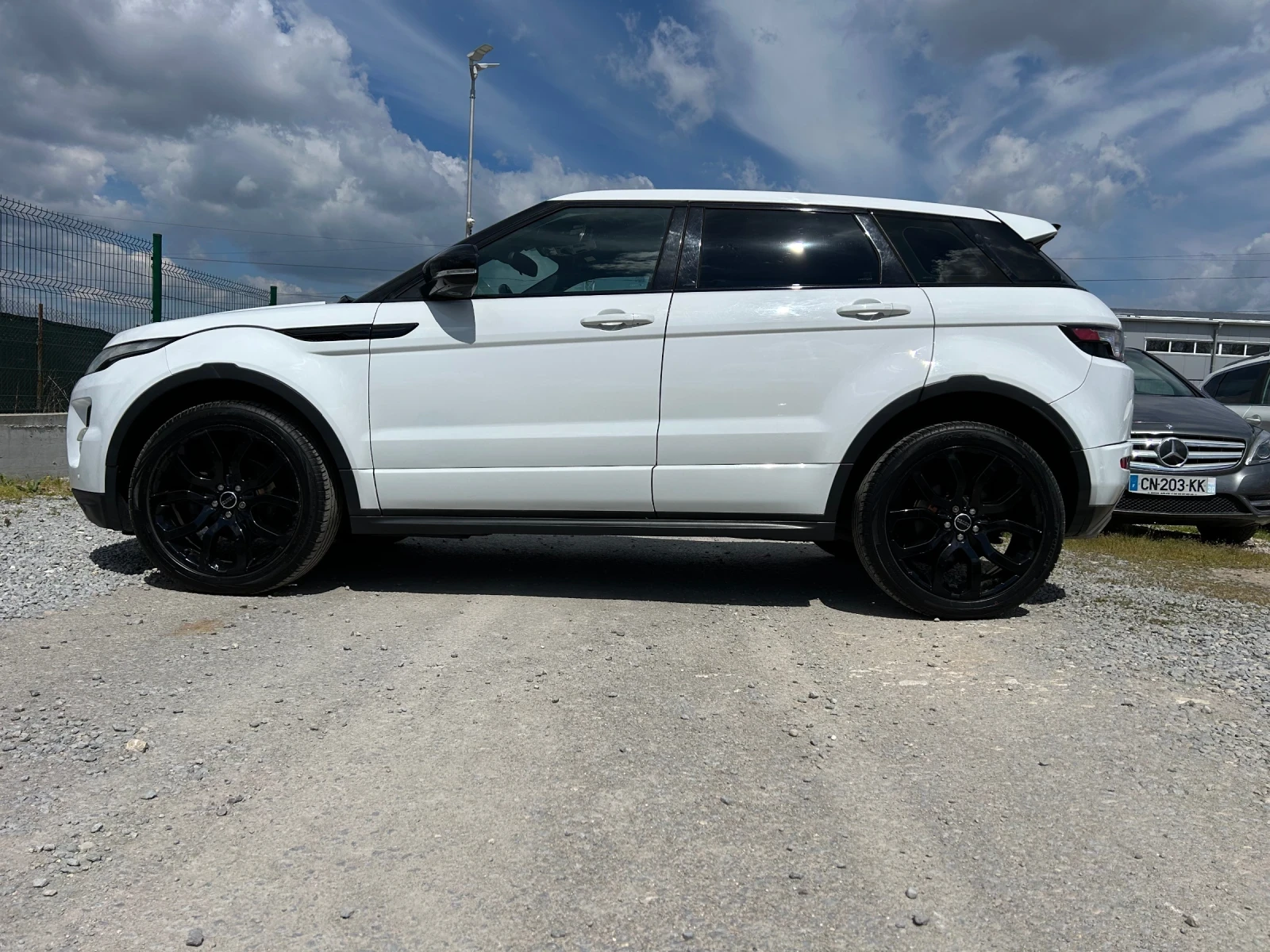 Land Rover Range Rover Evoque 2.2TDi/4x4/AUTOMATIC/150K.C./KAMERA/LED | Mobile.bg � ����������� 5