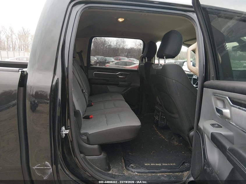 Dodge RAM 1500 3.6l Big Horn 4X4 5'7 Box, снимка 7 - Автомобили и джипове - 54307571