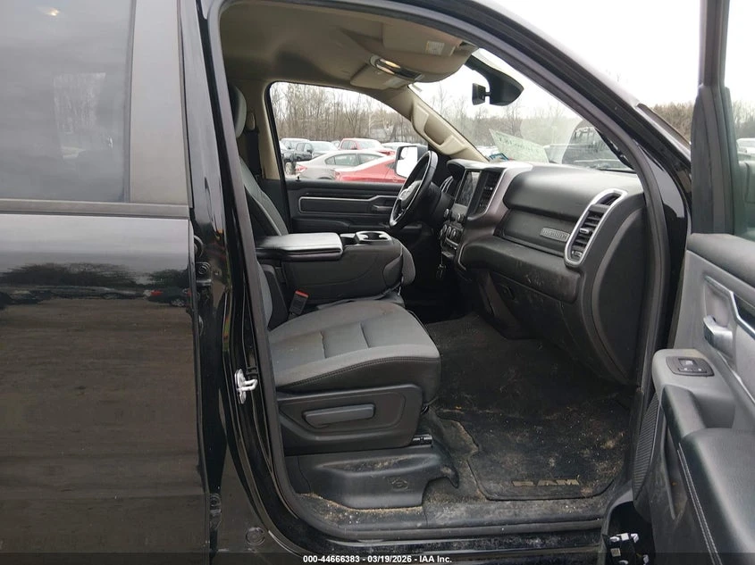 Dodge RAM 1500 3.6l Big Horn 4X4 5'7 Box, снимка 5 - Автомобили и джипове - 54307571