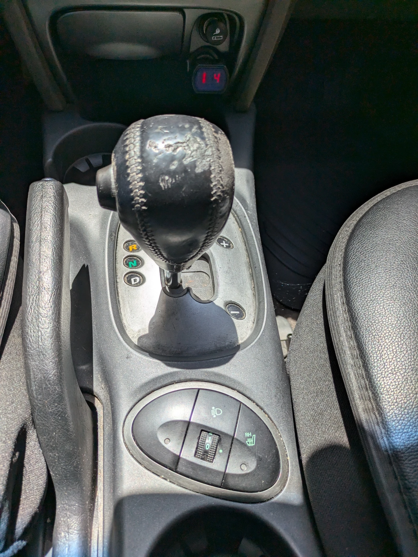 Hyundai Santa fe 2.0 CRDi (facelift), снимка 10 - Автомобили и джипове - 54356094