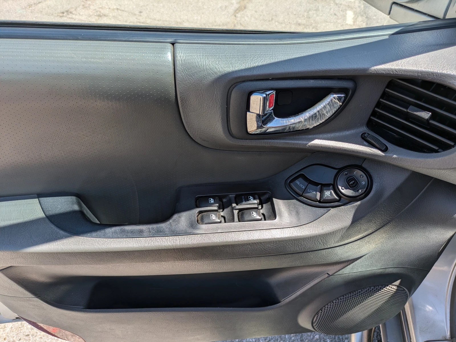 Hyundai Santa fe 2.0 CRDi (facelift), снимка 12 - Автомобили и джипове - 54356094