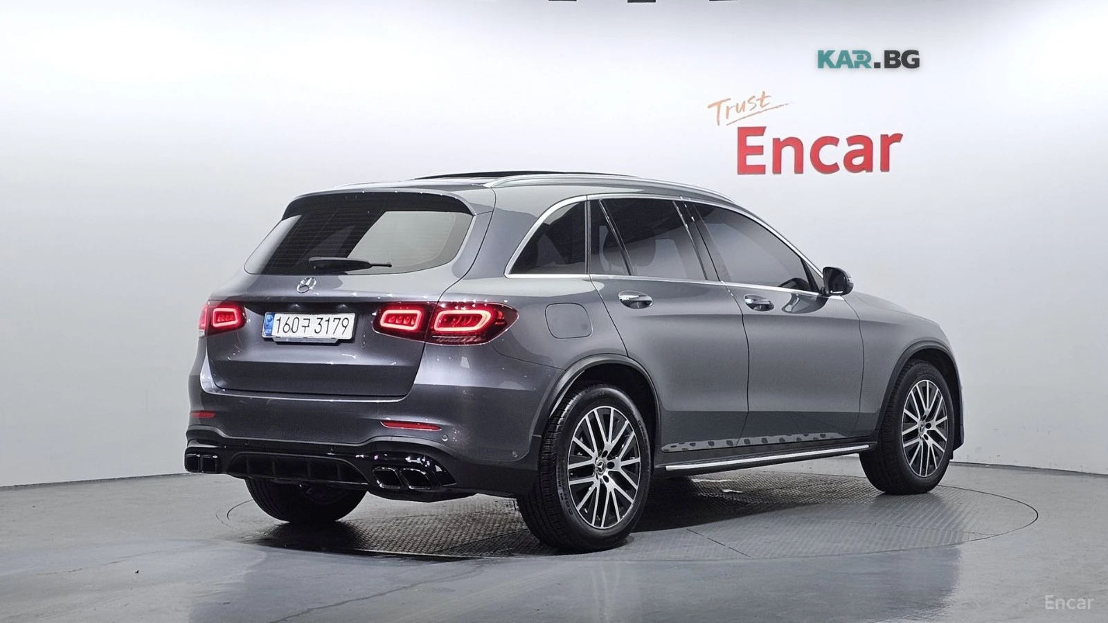 Mercedes-Benz GLC 220 AMG* ОБДУХВАНЕ* DIGITAL* HEADUP* CAMERA* , снимка 2 - Автомобили и джипове - 54950225