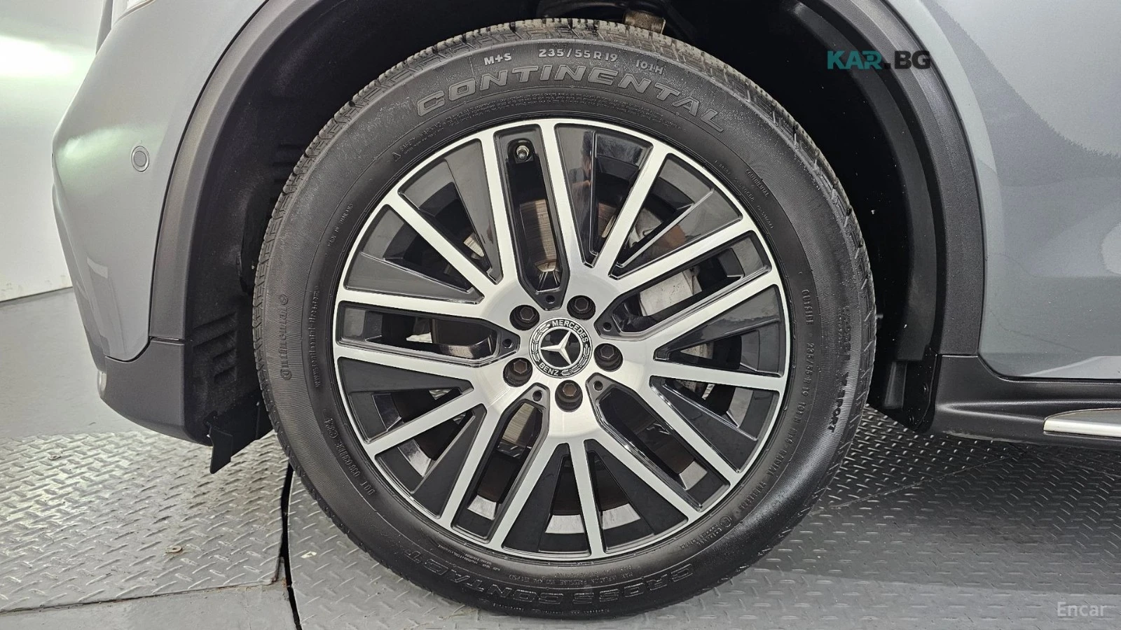 Mercedes-Benz GLC 220 AMG* ОБДУХВАНЕ* DIGITAL* HEADUP* CAMERA* , снимка 5 - Автомобили и джипове - 54950225