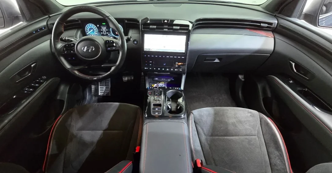 Hyundai Tucson * АВТО КРЕДИТ* ЦЕНА ДО БГ * Сервизна история * , снимка 6 - Автомобили и джипове - 55301718
