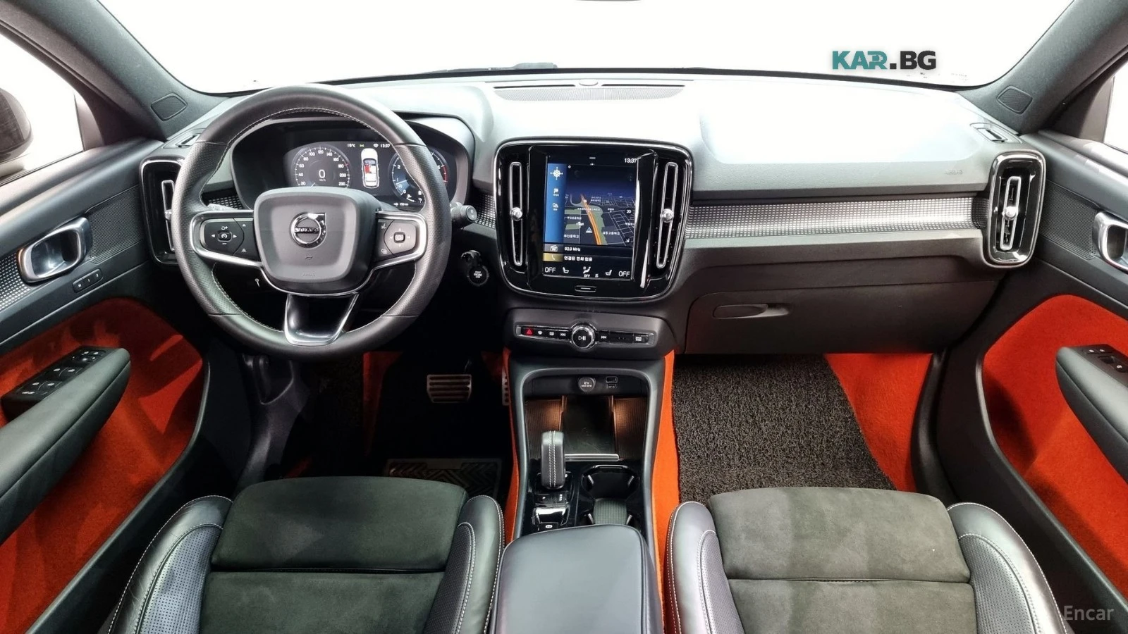 Volvo XC40 R-DESIGN* ПОДГРЕВ* КАМЕРА* ПАНОРАМА* KEYLESS* , снимка 5 - Автомобили и джипове - 55736557