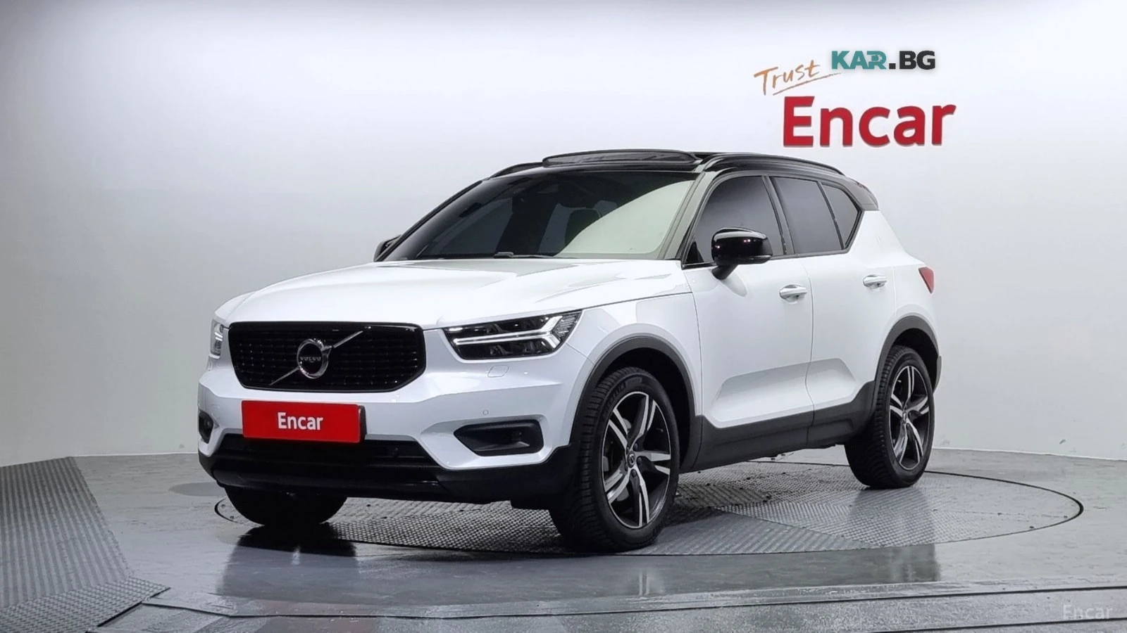 Volvo XC40 R-DESIGN* ПОДГРЕВ* КАМЕРА* ПАНОРАМА* KEYLESS* 