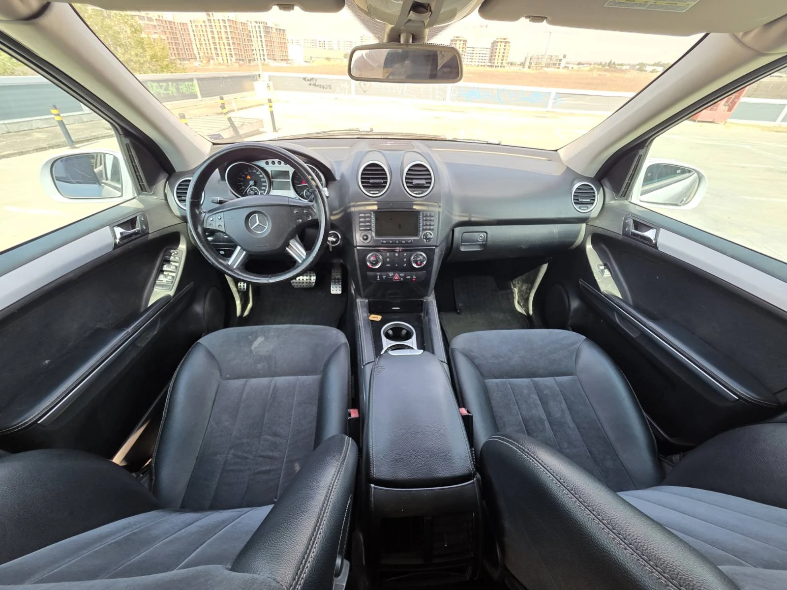 Mercedes-Benz ML 320 4 Matic, снимка 12 - Автомобили и джипове - 55831670