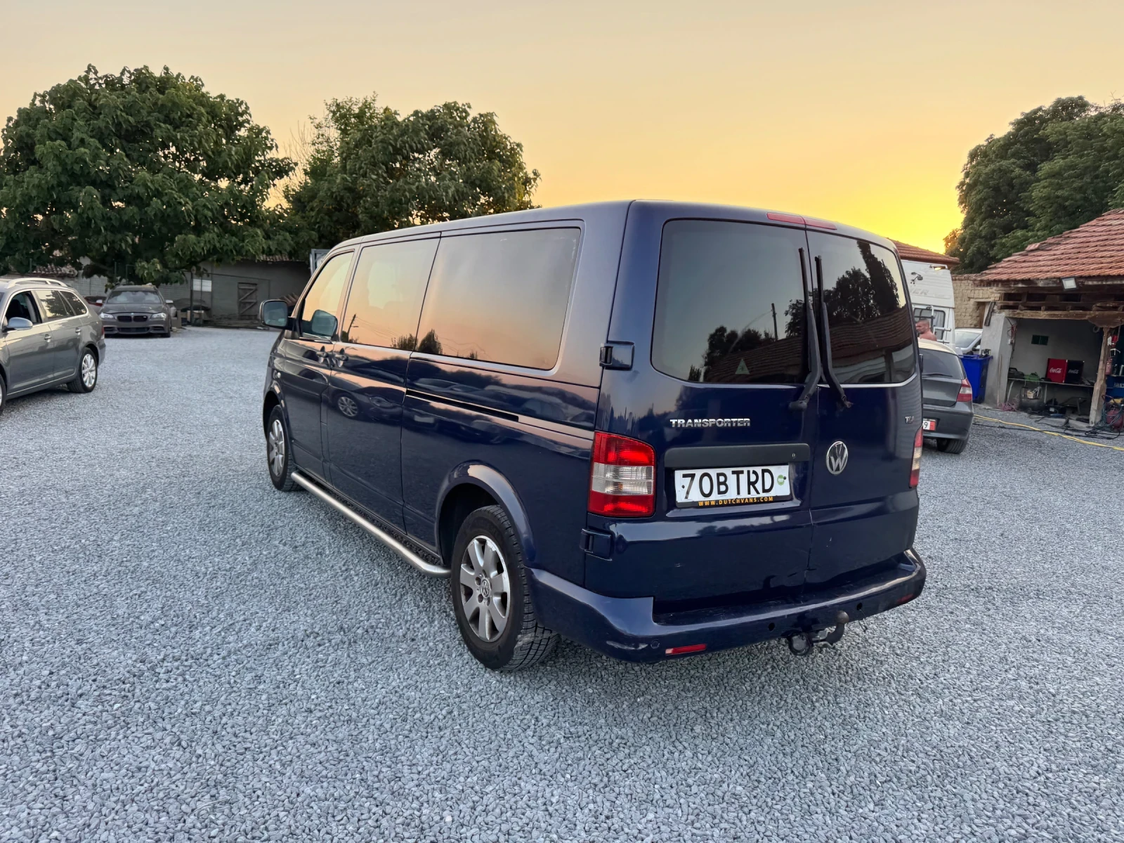 VW Transporter 2.5тди 174к.с ДУБЪЛ-КЛИМАТИК-МАКСИ - изображение 7