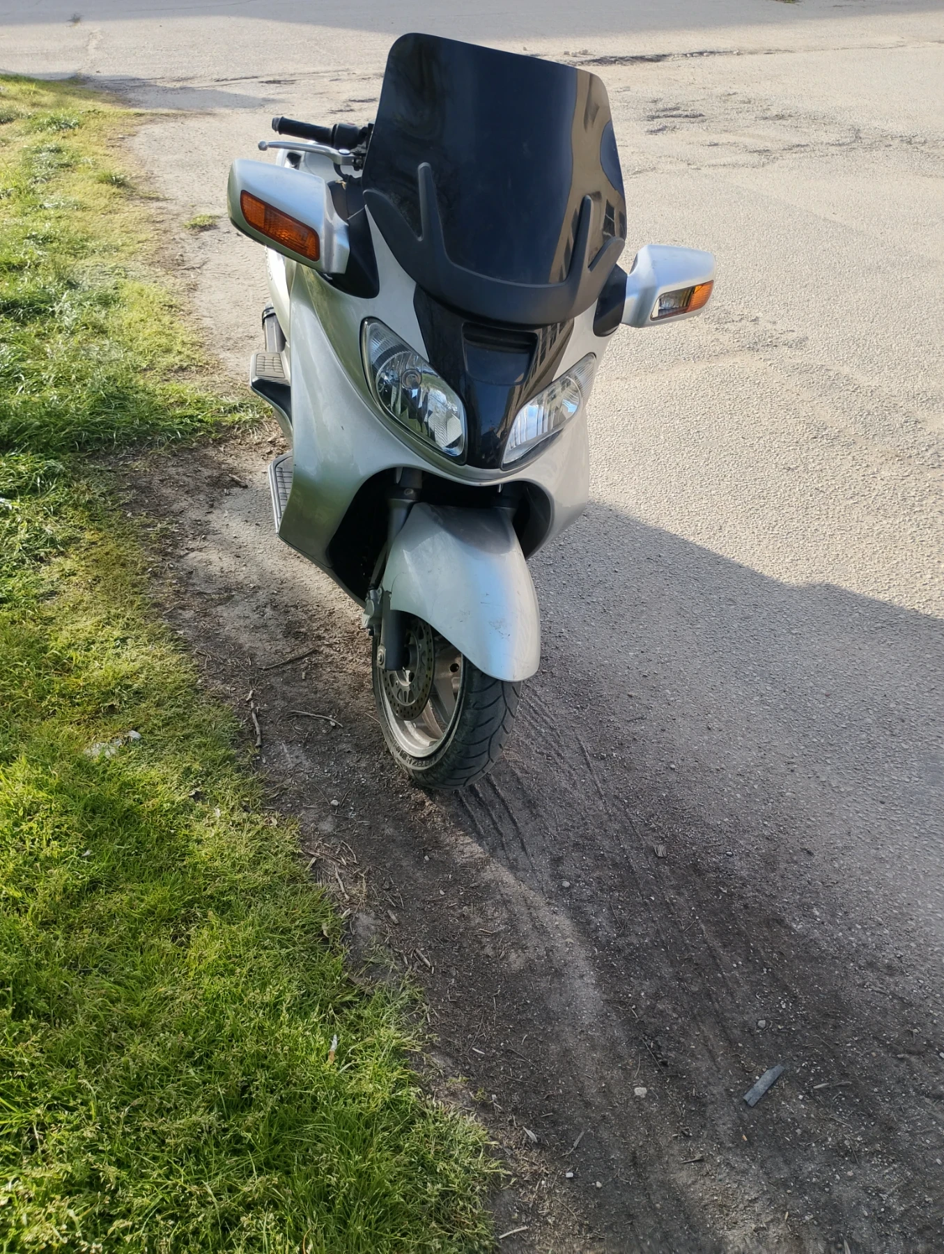 Suzuki Burgman 650, снимка 6 - Мотоциклети и мототехника - 54331355