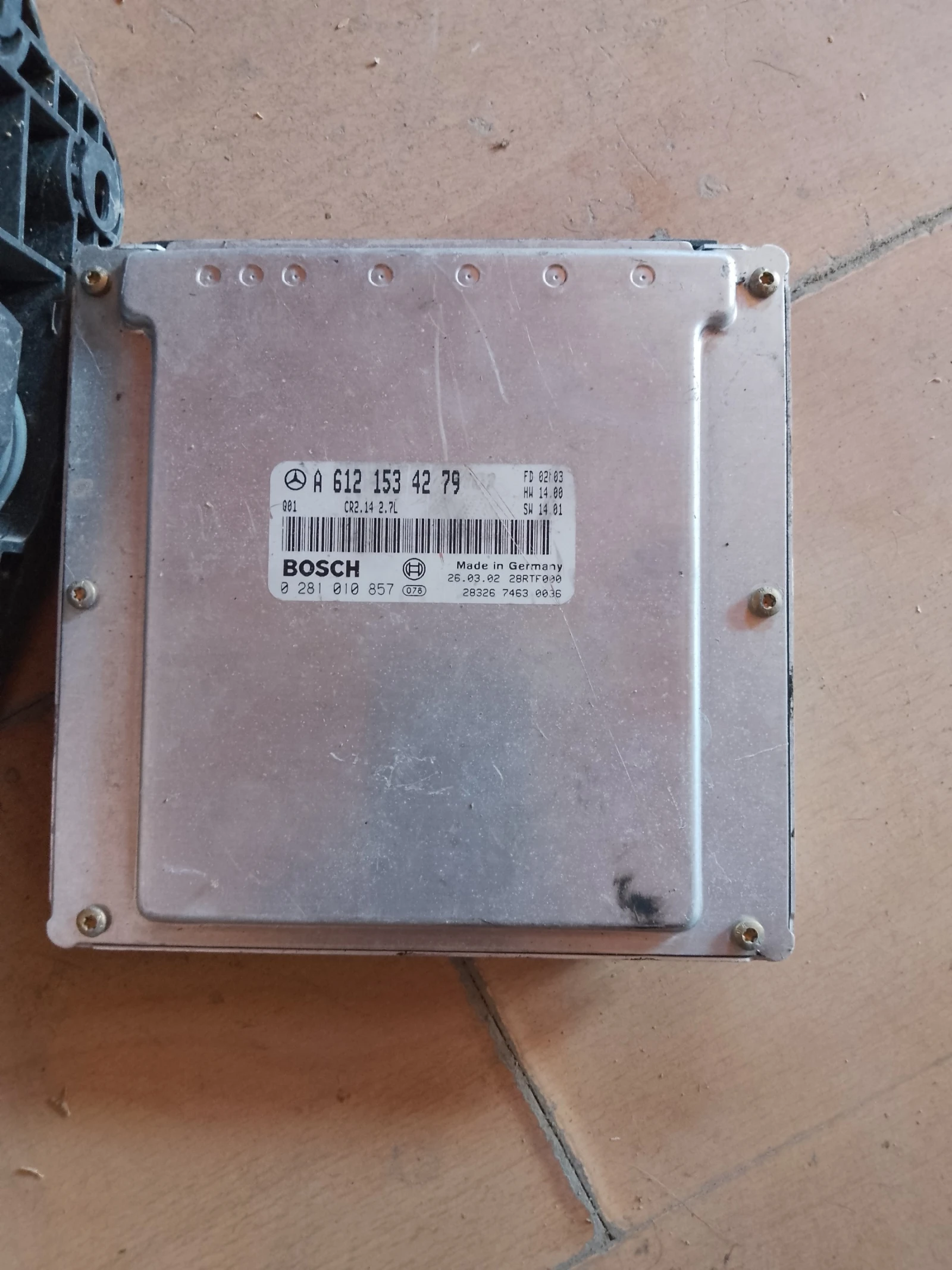 6121534279     2.7 | Mobile.bg   1