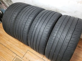 Гуми Летни 285/40R22, снимка 8