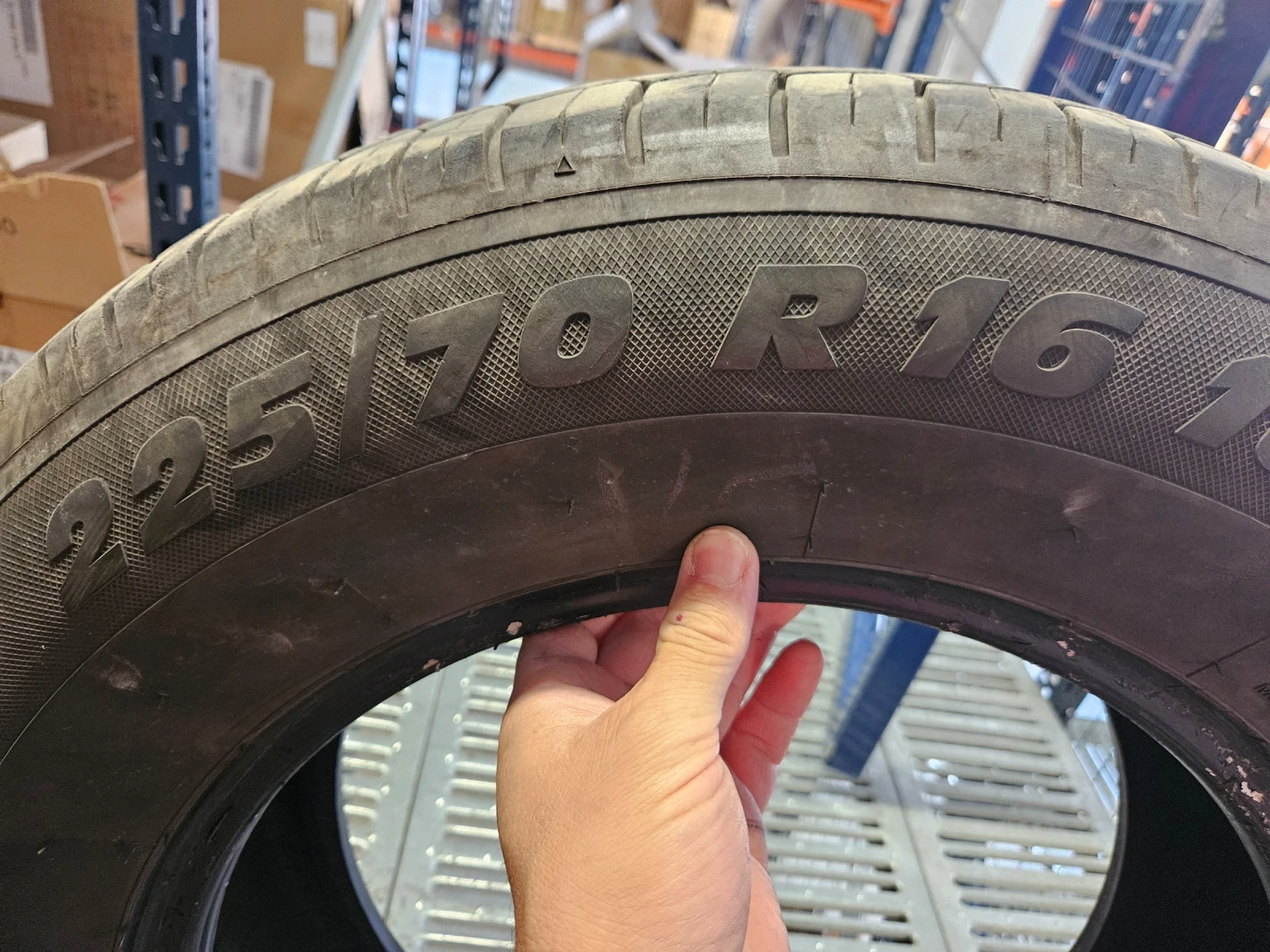 Гуми Летни 225/70R16, снимка 2 - Гуми и джанти - 55523387