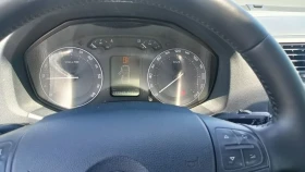 Skoda Octavia 1.9TDI 105к.с Топ състояние , снимка 5