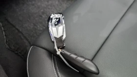 Mercedes-Benz E 300 * Avantgarde* Navi* Keyless, снимка 15