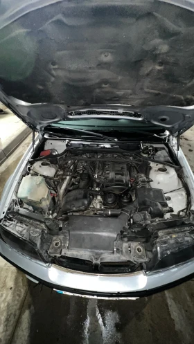 BMW 320, снимка 8