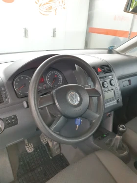 Обява за продажба на VW Touran ~6 000 лв. - изображение 7