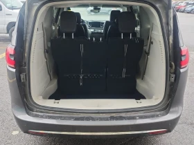 Chrysler Pacifica * TOURING L * CARFAX *    | Mobile.bg    15