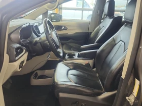Chrysler Pacifica * TOURING L * CARFAX *    | Mobile.bg    5