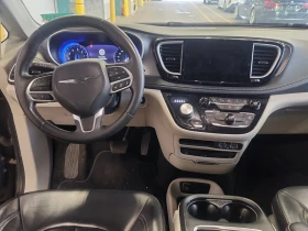 Chrysler Pacifica * TOURING L * CARFAX *    | Mobile.bg    12