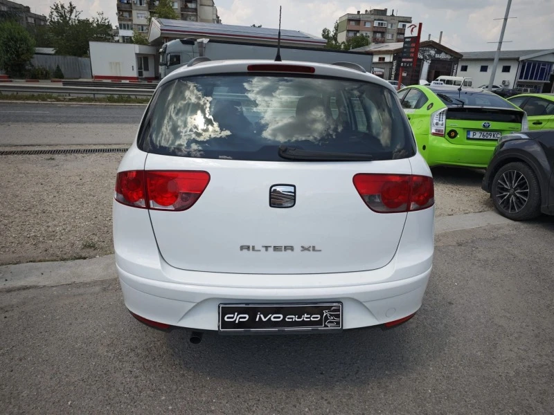 Seat Altea XL 1.6TDI* EURO 5B* * * ОФЕРТА* * * , снимка 4 - Автомобили и джипове - 46634935