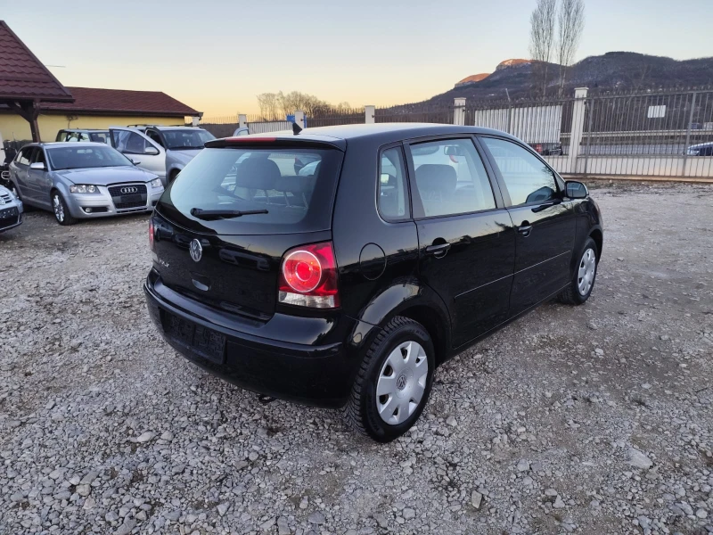 VW Polo 1.2 бензин, снимка 5 - Автомобили и джипове - 48649336