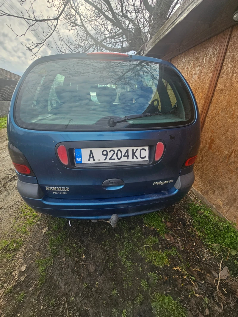 Renault Scenic 1.6, снимка 2 - Автомобили и джипове - 48917109