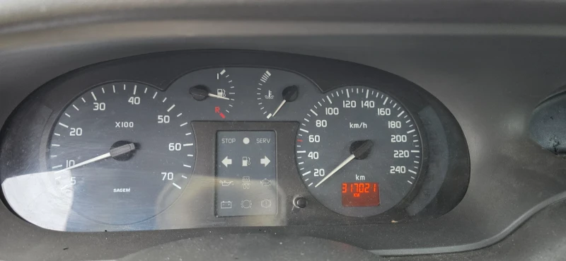 Renault Scenic 1, 9DCI, снимка 10 - Автомобили и джипове - 52844664