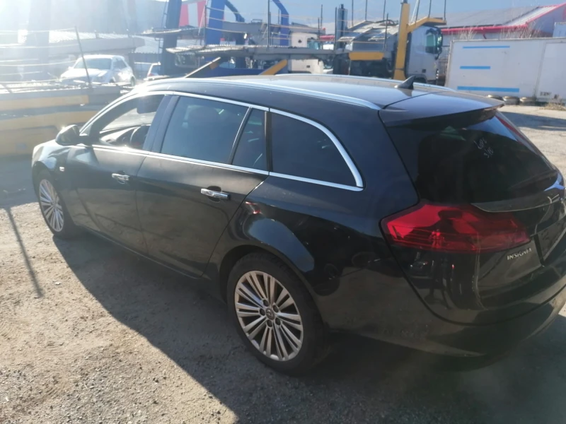 Opel Insignia 2.0 CDTI, снимка 5 - Автомобили и джипове - 52726679