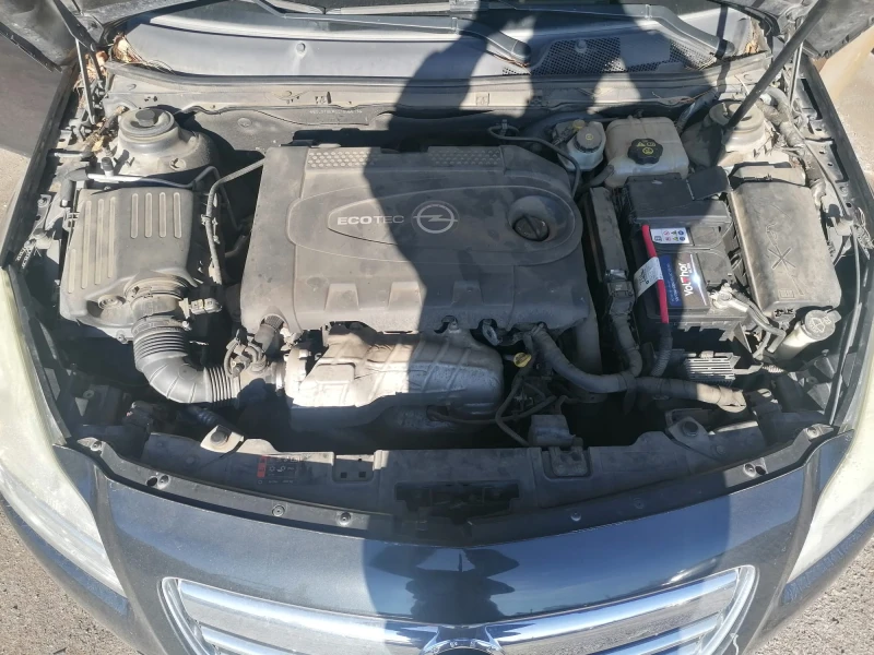 Opel Insignia 2.0 CDTI, снимка 9 - Автомобили и джипове - 52726679