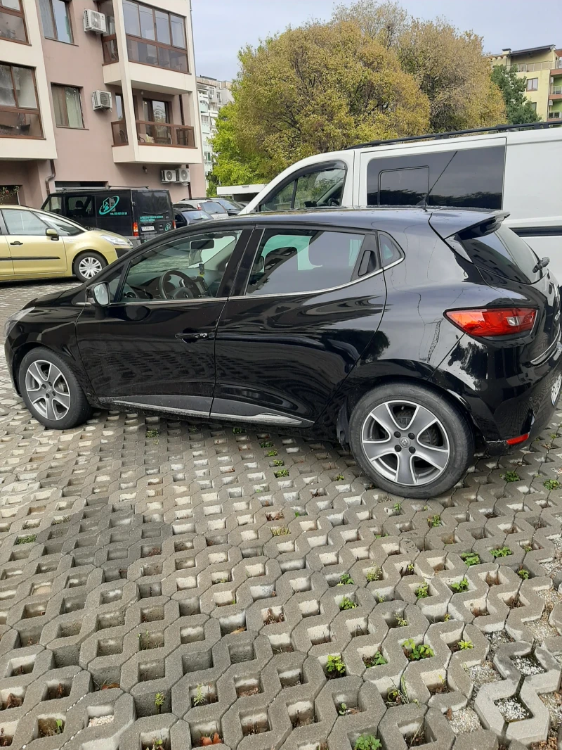 Renault Clio, снимка 9 - Автомобили и джипове - 53157474