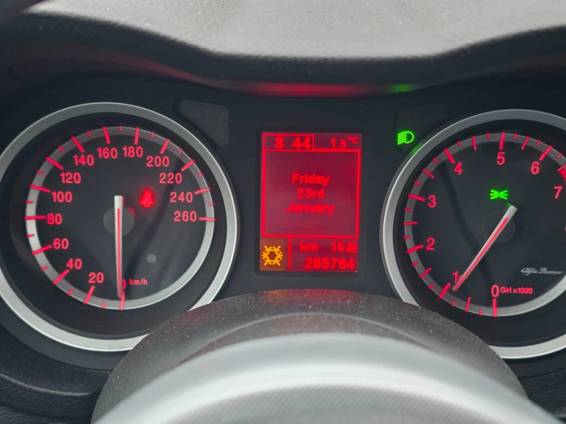 Alfa Romeo 159 1.8 MPI, 2007г., снимка 7 - Автомобили и джипове - 53201445