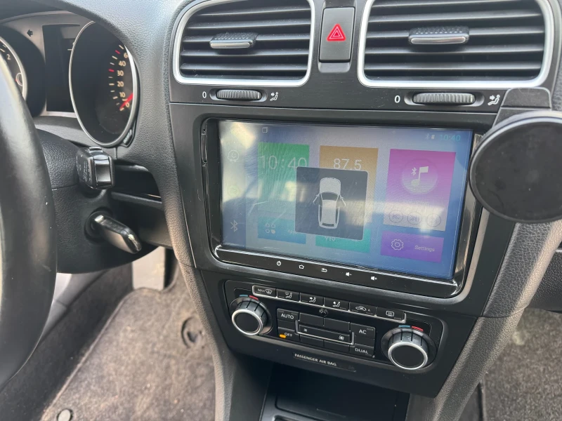 VW Golf 1.6TDI105ks Navi Kamera, снимка 12 - Автомобили и джипове - 53414380