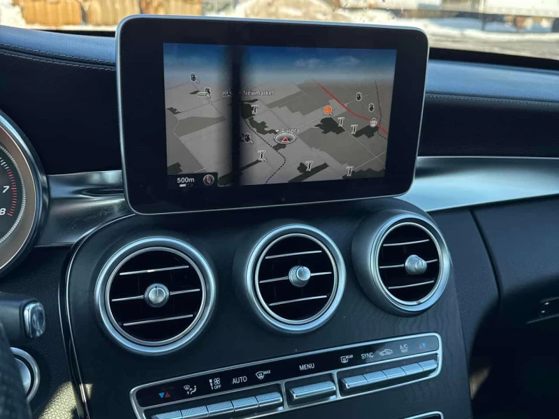 Mercedes-Benz C 400 CARFAX, снимка 9 - Автомобили и джипове - 53591538