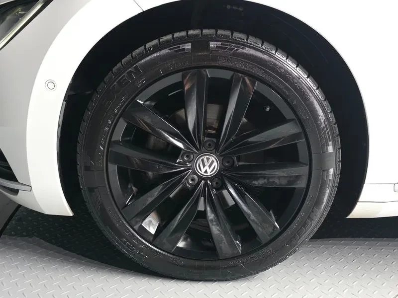 VW Arteon 2.0 TDI - САМО 30% АВАНС, снимка 5 - Автомобили и джипове - 55895276