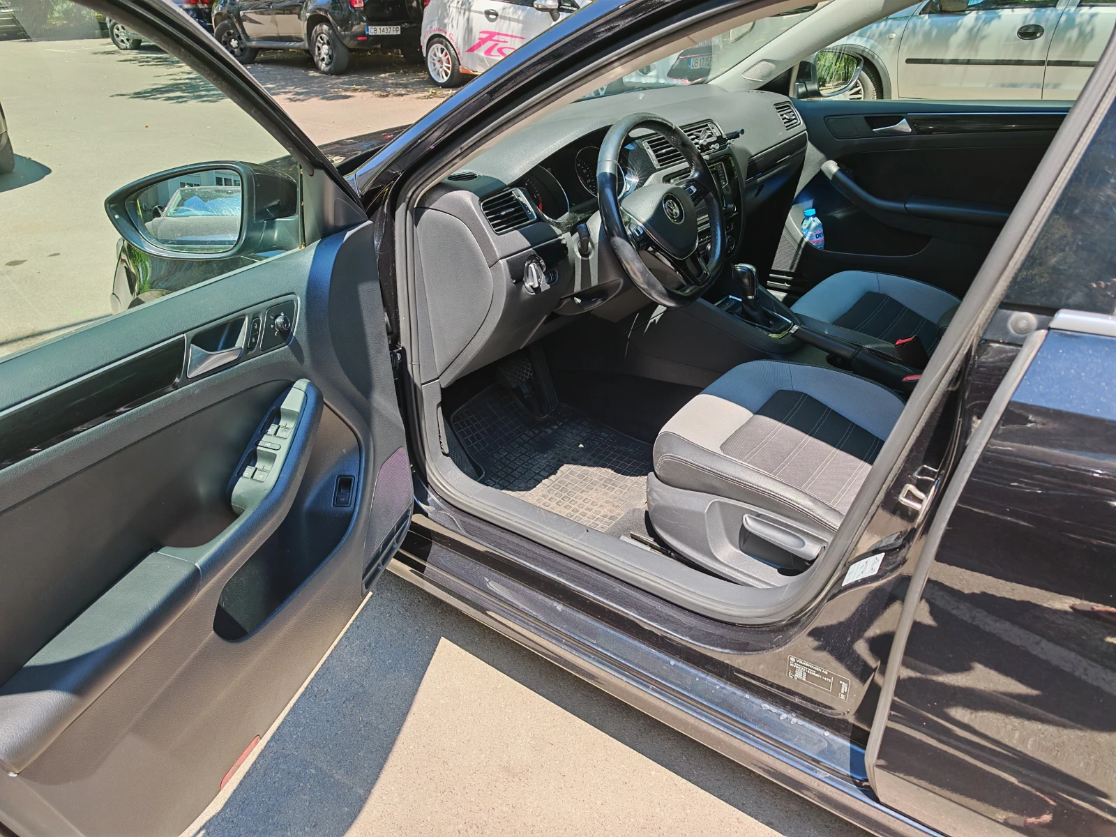 VW Jetta 2.0 TDI, Bluemotion - изображение 6