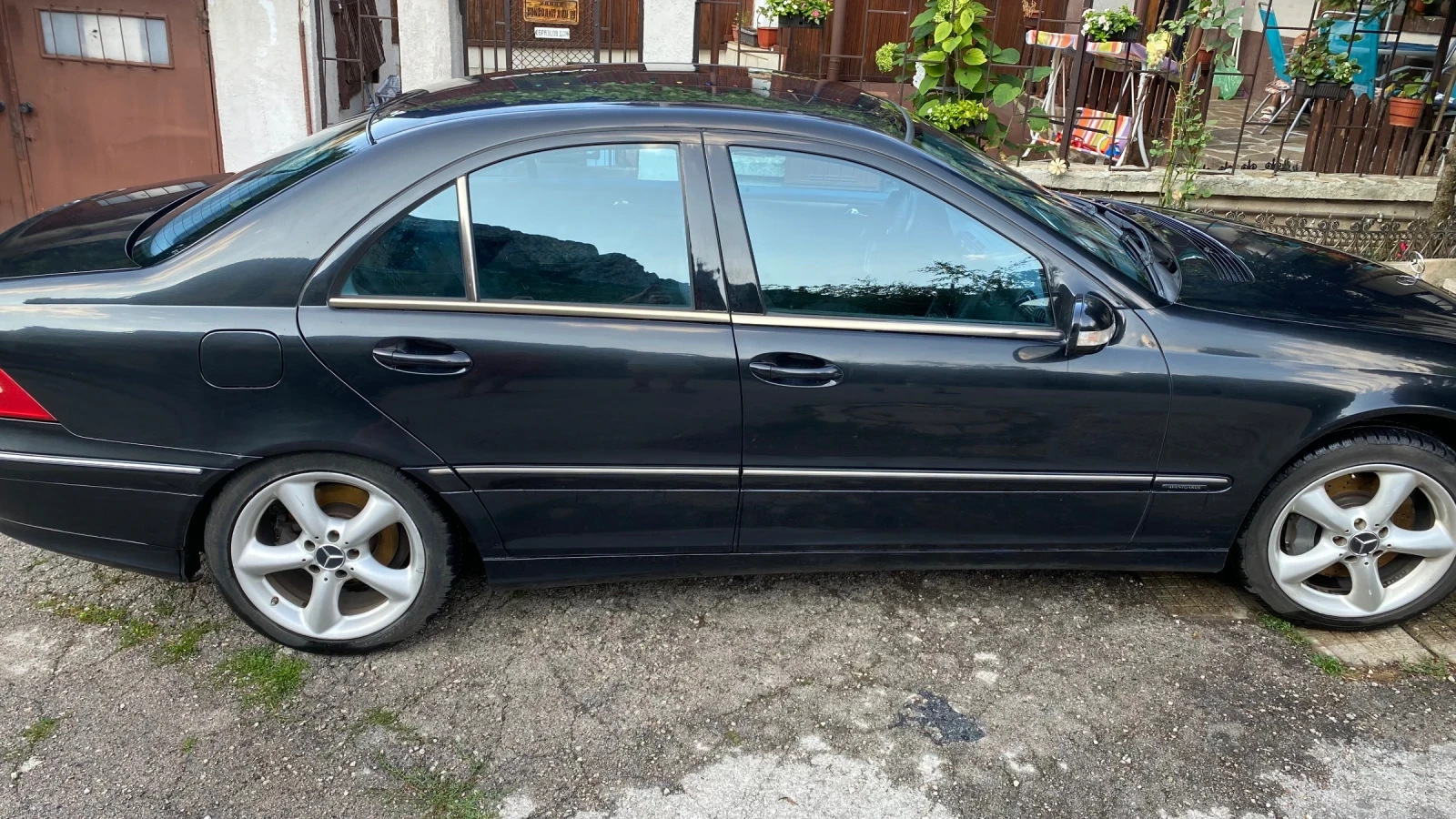 Mercedes-Benz C 220  - изображение 2