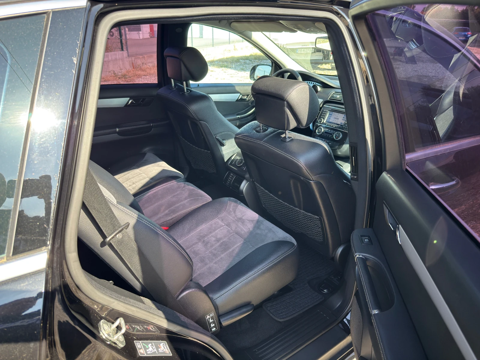 Mercedes-Benz R 320 3.2 CDI 4 Matic | Mobile.bg — изображение 11
