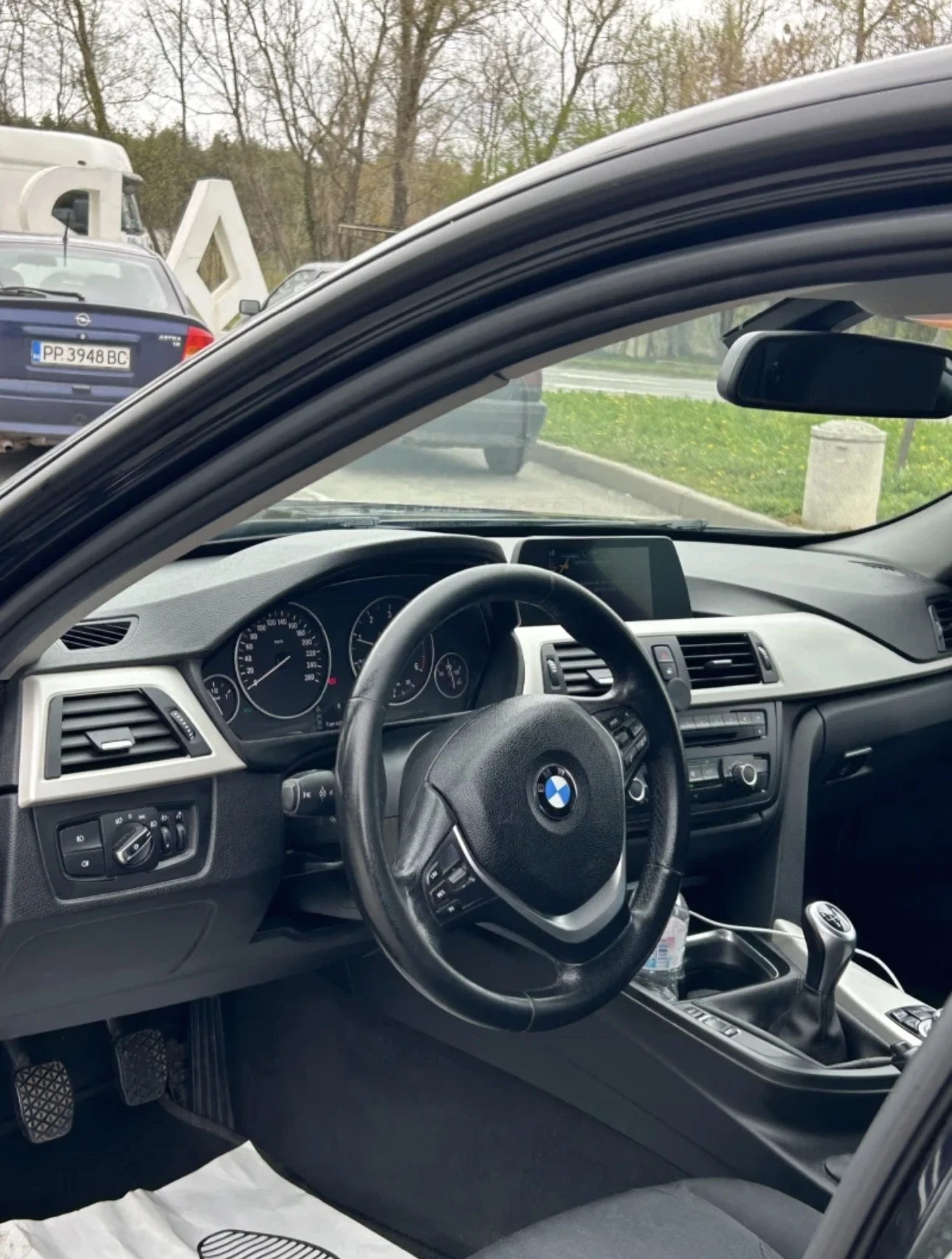 BMW 318 X-Drive M-PACK | Mobile.bg � ����������� 11