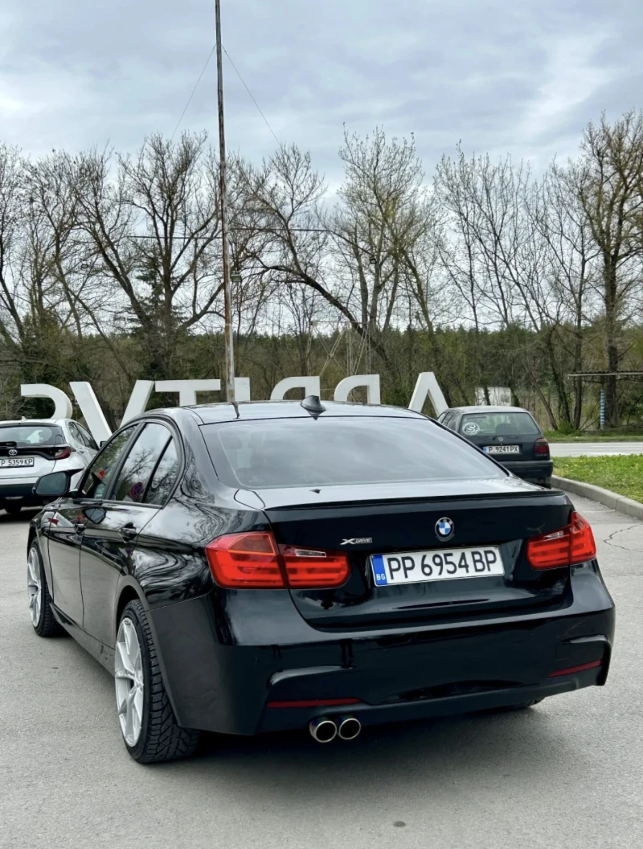 BMW 318 X-Drive M-PACK - изображение 6