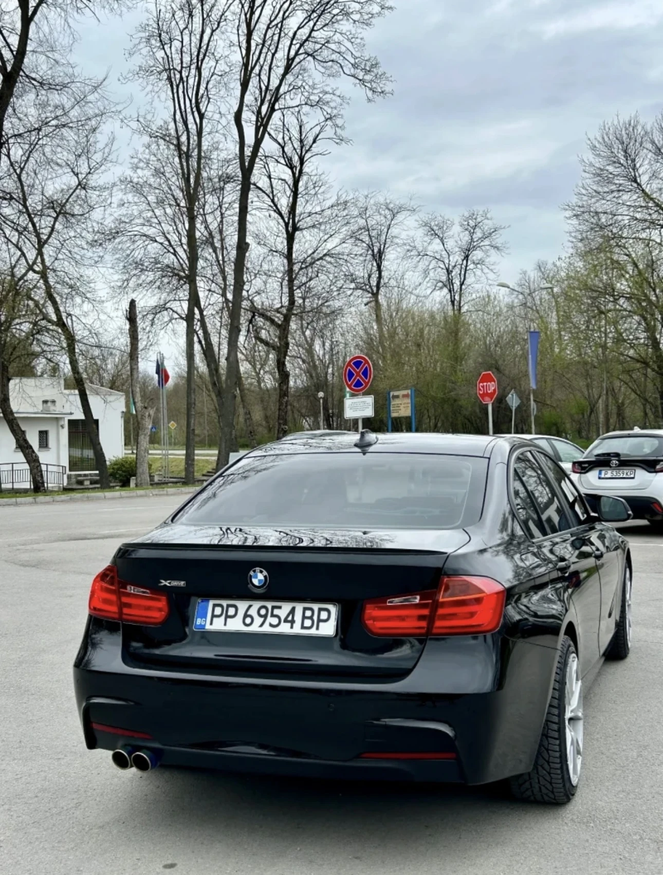 BMW 318 X-Drive M-PACK - изображение 5