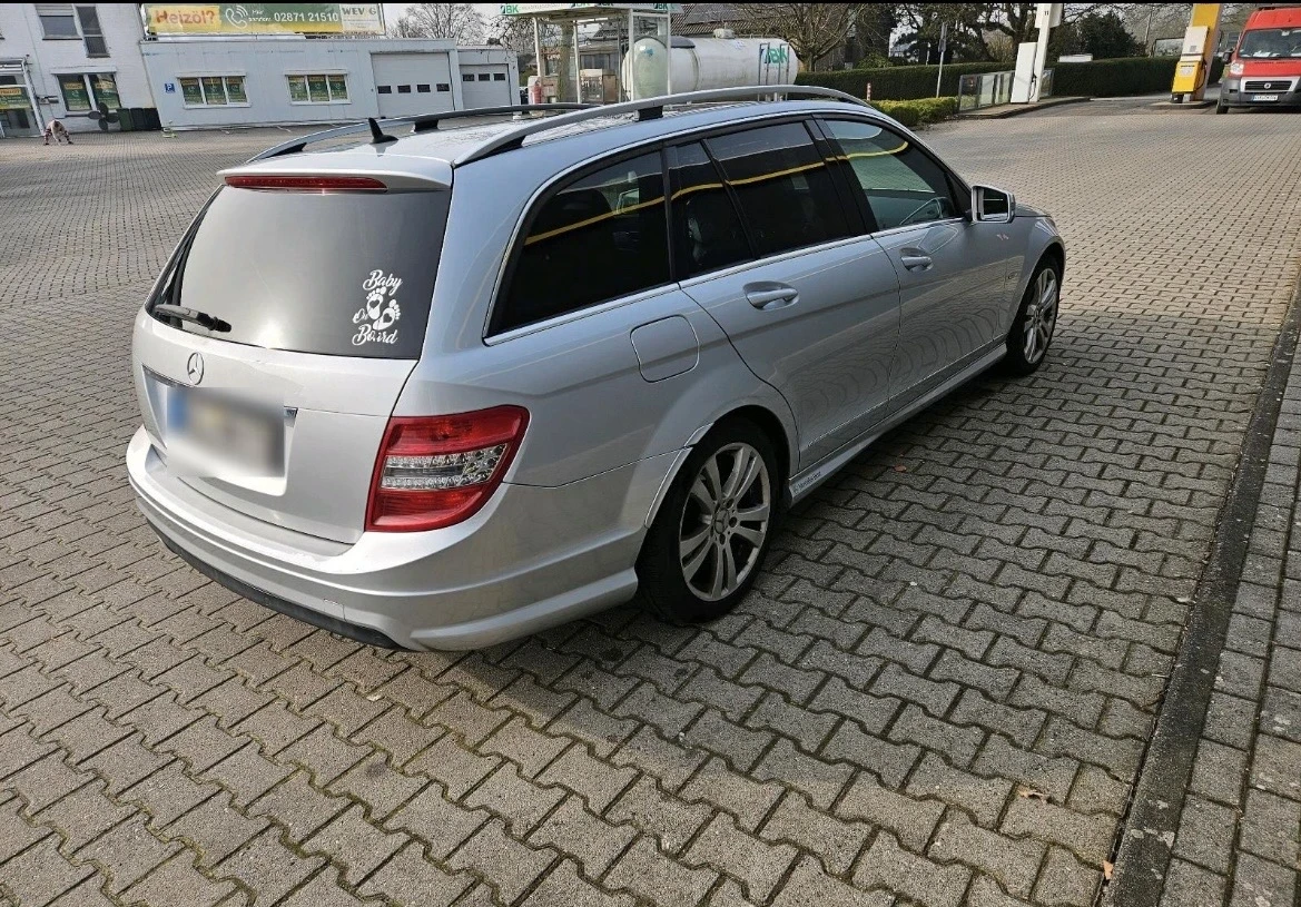 Mercedes-Benz C 220 AMG PANORAMA , снимка 4 - Автомобили и джипове - 54513504