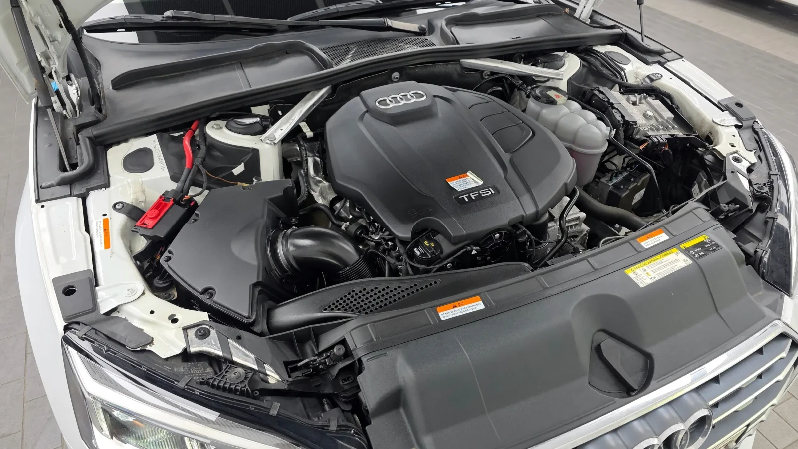 Audi A5 45 TFSI Quattro Premium Sportback, снимка 5 - Автомобили и джипове - 54722324