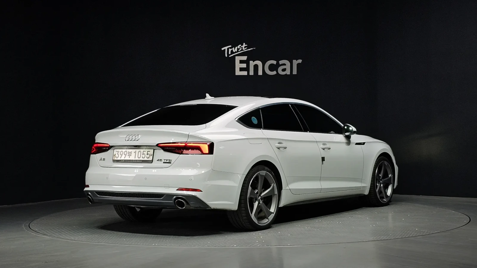 Audi A5 45 TFSI Quattro Premium Sportback, снимка 2 - Автомобили и джипове - 54722324