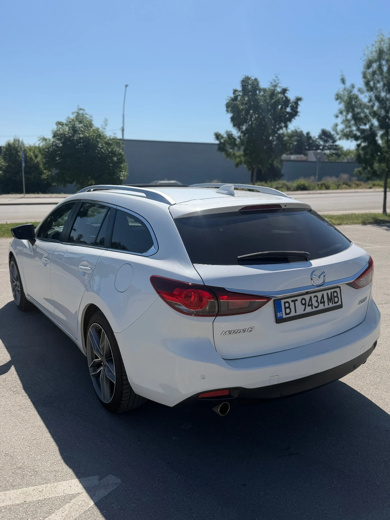 Mazda 6 2.2d, снимка 4 - Автомобили и джипове - 55077037