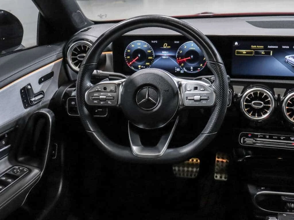 Mercedes-Benz CLA 250 AMG/ Premium Plus Pkg / Sport Night Pkg / CARFAX, снимка 15 - Автомобили и джипове - 55130849