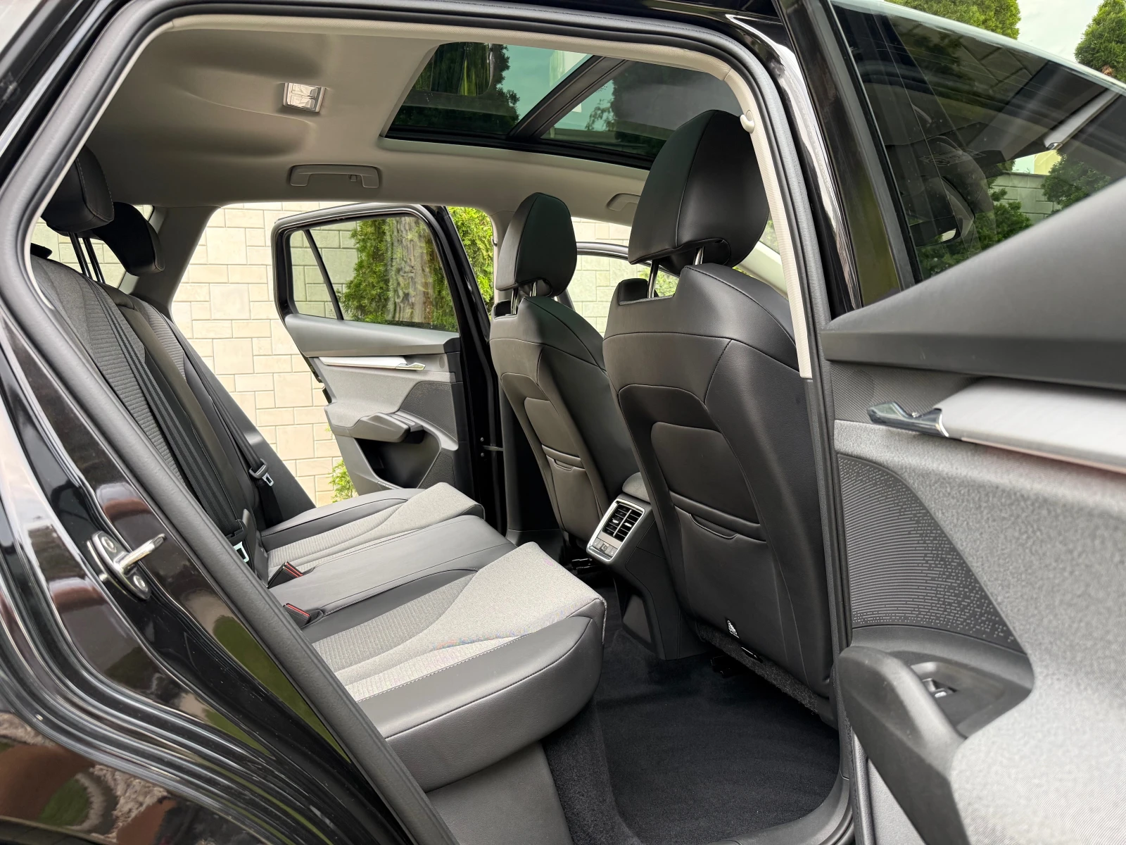 Skoda Enyaq iV 80x* SWISS* PANORAMA | Mobile.bg � ����������� 12