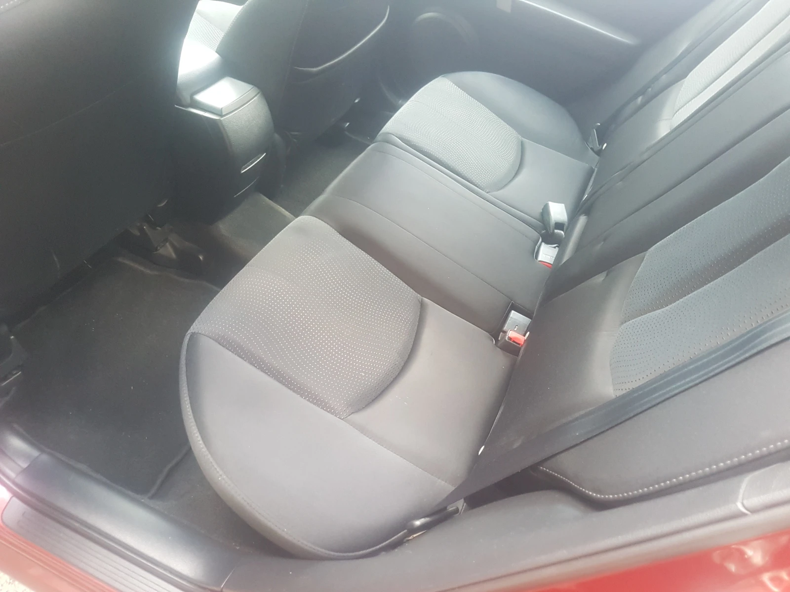 Mazda 6 2.0i  TOP, снимка 12 - Автомобили и джипове - 55959030