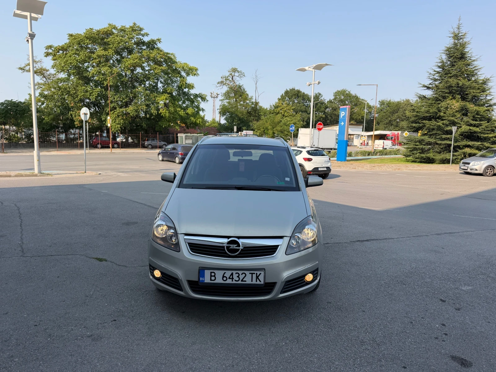 Opel Zafira 1.8 GAZ, снимка 3 - Автомобили и джипове - 56033668