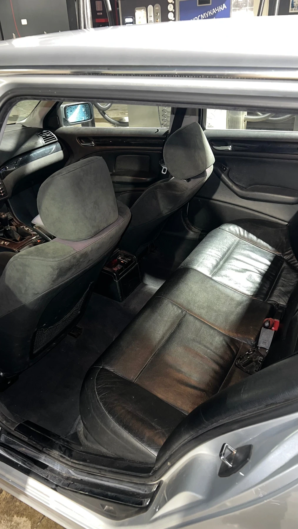 BMW 320, снимка 11 - Автомобили и джипове - 56075904